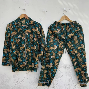 Ensemble de pyjama en coton pour femmes |   Vêtements de nuit confortables pour la maison - Product Image 6