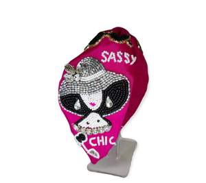 Bandeaux en tissu perlé à la main avec rembourrage doux et facile à porter, brodés à la main - Product Image 1