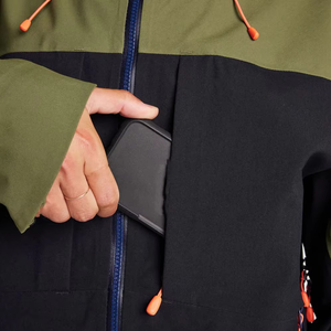 Veste de ski et snowboard à capuche tendance, de qualité supérieure, couleur unie, design répondant à la demande des clients, pour la randonnée en montagne - Product Image 4