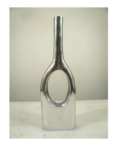 Vase à fleurs en aluminium polonais pour décoration intérieure - Product Image 1