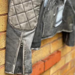 Veste en cuir noir de luxe unisexe de haute qualité avec poches à rabat sur la poitrine, veste patchwork au design vintage pour l'hiver - Product Image 4