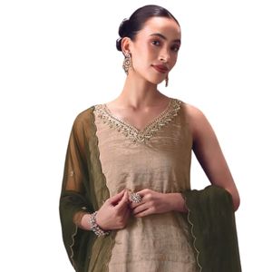Kurta de tejido Bordado plateado con terciopelo Sharara y Dupatta Premium para mujer, traje étnico de boda y ropa festiva - Product Image 2