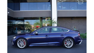 2022 ออดี้ RS 5 สปอร์ตแบ็ค สภาพดี ใช้งานน้อย - Product Image 5