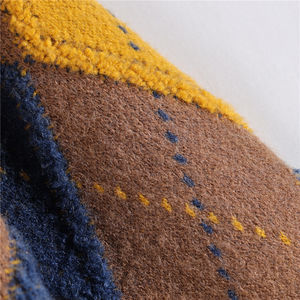 Suéter Argyle de Mujer, Hecho a Medida, de Moda, Transpirable, Ecológico, Estilo Urbano, Ligero, para Otoño/Invierno - Product Image 4