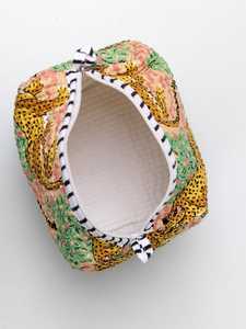 Estuche pequeño con cierre de cremallera lindo estilo bohemio ecológico impermeable de capacidad media estuche para kit de maquillaje con estampado de bloque - Product Image 5