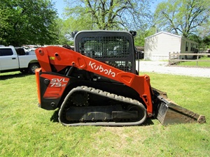 Cargadora Compacta de Orugas Hidráulica KUBOTA SVL75-2 Usada de Alta Calidad, Año 2021, con Cucharón, Lista para Enviar - Product Image 2