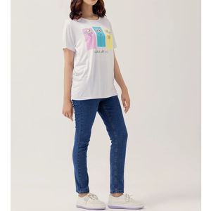 Camiseta informal de manga corta con cuello redondo y logotipo personalizado de algodón 100% para mujer con colores personalizados tela transpirable y de alta calidad - Product Image 4