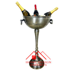 Seau à glace en aluminium nickelé avec support et logo personnalisé, idéal pour les grandes boissons - Product Image 1