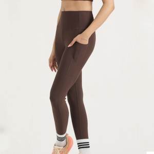 Conjunto de Yoga Personalizado para Mujer, Talla Grande, Alta Calidad, Sin Costuras, Ecológico, de Secado Rápido, Transpirable, Ligero, Ropa Deportiva para Gimnasio - Product Image 3