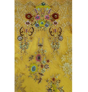 Tela de encaje con cuentas embellecida orgánica con patrones elegantes para personalizar paneles Lehenga y faldas étnicas en eventos - Product Image 1