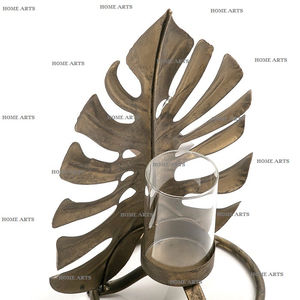 Lot de 2 bougeoirs de table décoratifs en laiton avec motif de feuilles bougeoirs de forme ronde du meilleur exportateur en Inde - Product Image 4