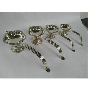 Diseño personalizado Lotus Brass Diya Decorativo Rosa Diya Fabricante Fábrica India - Product Image 2