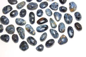 Lote de 40 Piezas de Pietersita Natural, Cabujones Lisos de Gemas en Formas Variadas de 10x12mm-10x20mm, Alta Calidad - Product Image 4