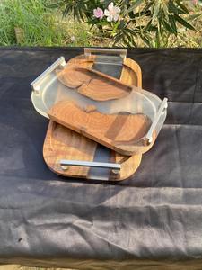Plateau de service de luxe en bois d'acacia et résine avec poignées durables, idéal pour le café, les collations, les boissons, la cuisine, la salle à manger et le bureau - Product Image 5
