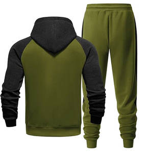Dos chándales de diferentes colores para hombres, chándales personalizados versátiles con diseño deportivo, conjuntos de ropa de fitness de moda duraderos - Product Image 5