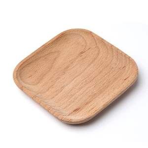 Plato Redondo de Madera Ecológico de Nuevo Diseño con Diseño Grabado para Fiestas en Casa y Cenas - Product Image 2