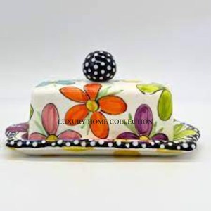 Superbe beurrier en acier inoxydable fabriqué à la main avec un moderne élégant parfait pour les espaces de cuisine contemporains et les repas raffinés - Product Image 3