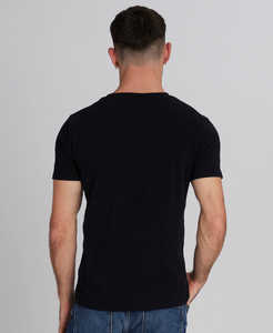 Vente en gros Nouvel arrivage de vêtements grande taille pour hommes de haute qualité Service OEM Vêtements d'été T-shirt surdimensionné à col en V pour hommes - Product Image 4
