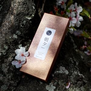 Bâtonnets d'encens Raucharme 40g Premium Sakura-Fleurs de cerisier - Set [Mélange Sakura-Bois de santal et Mélange Sakura-Bois d'aigle] - Product Image 5
