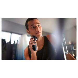 Afeitadora Eléctrica con Triple Cuchilla Doble, Resistente al Agua IPX7, Uso en Seco/Húmedo, Afeita Cuerpo y Barba, Lámina de Repuesto en Alemán - Product Image 6