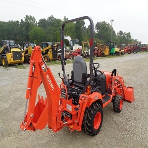 Mini Tractor Agrícola Kubota BX23S 4WD con Cargador Frontal y Retroexcavadora de 20hp, el Mejor 4x4 para Espacios Pequeños - Product Image 2