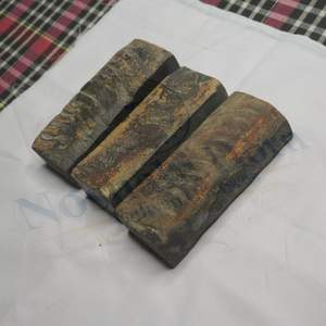 Bloques de cuerno de búfalo de grado premium procesados naturalmente sin grietas sin productos químicos cuidadosamente seleccionados para una calidad constante - Product Image 2