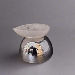 Diya ฐานค้อนโรสควอตซ์สำหรับของตกแต่งบ้านของดิวาลีทองเหลืองและเรซินสีเงินหรูหราดีไซน์คลาสสิกของตกแต่งบ้าน - Product Image 2