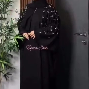 ชุดเดรสผ้าระบายอากาศสำหรับผู้หญิงชุดคาฟตันอาบายาปักด้วยมือแบบสุภาพเรียบร้อย - Product Image 1