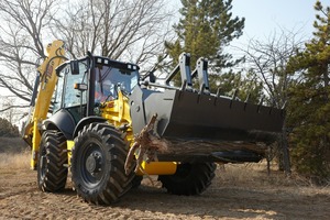 Proveedor Directo, Venta al por Mayor, Retroexcavadora Original Popular New Holland 4x4 con Motor Diésel, Bomba en Buen Estado, Alta Capacidad de Carga - Product Image 3