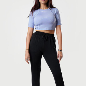 Top corto de algodón ajustado con logotipo gráfico recortado liso en blanco personalizado OEM, camisetas cortas para mujer, Tops cortos para mujer - Product Image 6