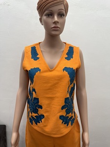 Top corto con bordado floral para mujer y culottes de pierna ancha de cintura alta conjunto informal de dos piezas con bolsillos delanteros - Product Image 4