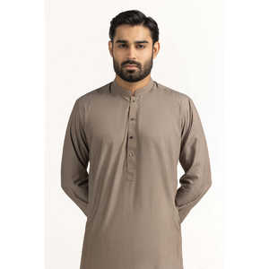 Trajes Africanos Bordados de Corte Regular Modelo SK-EMB25-017 - Product Image 3