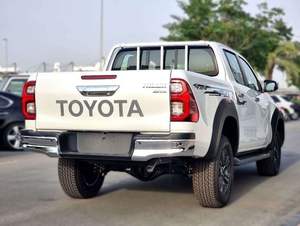 ACHETEZ MAINTENANT Hilux DC TRD 4.0L 4WD en blanc 2025 DIY OEM Garantie 4 ans Financement disponible - Product Image 5