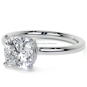 Bague solitaire élégante en argent avec diamant moissanite taille coussin, certifiée par un testeur de diamants, sertie à griffes - Product Image 2