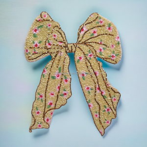 Applique décorative en sequins dorés à appliquer au fer pour la décoration de vêtements - Product Image 1
