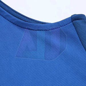 ชุดเครื่องแบบบาสเก็ตบอลขนาดพลัสไซส์ที่มีน้ำหนักเบาและมีการเย็บเสริมแรงดูดความชื้นเพื่อเพิ่มความคล่องตัวของผู้เล่น - Product Image 4