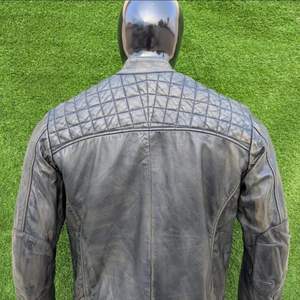 Chaqueta de Motociclista de Cuero Vacuno para Hombre, Estilo Casual Elegante, Impermeable, Cortavientos y Gruesa para Invierno - Product Image 4