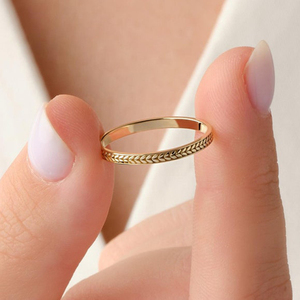 แหวนทองคำแท้ 10k ลายข้าวสาลี ดีไซน์เรียบง่าย สไตล์มินิมอล สำหรับคู่รัก งานแฮนด์เมด คุณภาพดี เหมาะสำหรับเป็นแหวนหมั้น หรือแหวนแต่งงาน สำหรับชาวคริสเตียน - Product Image 1