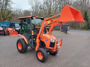 Compra Tractor Kubota B2261 de alta calidad para uso agrícola y en construcción en stock, entrega rápida garantizada - Product Image 2