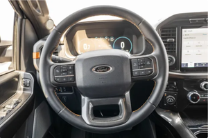 LISTO PARA CONDUCIR - USADO, VOLANTE A LA IZQUIERDA |   Ford F-150 Tremor SuperCrew 4x4 2023 - Product Image 4