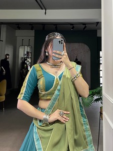 Festival Wear Pure Rayon con Zari Weaving Lehenga Choli Mujer Fabricante de moda de la India a la tarifa más baja - Product Image 6