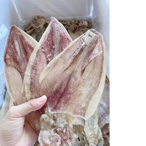 ปลาหมึกคาลามารีคุณภาพระดับพรีเมี่ยม: การจับมหาสมุทรคุณภาพสูงสำหรับสูตรร้านอาหารรสเลิศและการเตรียมอาหารที่อุดมด้วยโปรตีน - Product Image 4