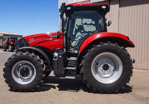 Compre un nuevo tractor Case IH Maxxum 115 en venta. Tractor agrícola de primera calidad con motor potente y rendimiento confiable. - Product Image 2