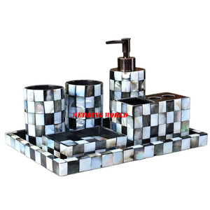 Fabricant d'ensemble de salle de bain Accessoires de salle de bain faits à la main d'excellente qualité Ensemble de salle de bain de luxe à taille personnalisée - Product Image 6