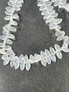 Cuentas Briolette con Forma de Marquesa Facetadas de Cuarzo Natural AAA 7x14mm Tamaño Aprox. Cuentas de piedra natural hebra de 17 pulgadas - Product Image 2