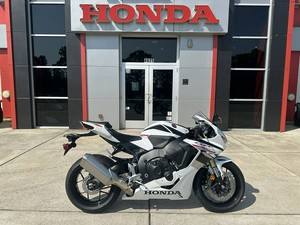 Get Now 2025-2026 Hondaas CBR1000RR 998 CC Inline 4 4 tiempos Nueva motocicleta deportiva Envío puerta a puerta en todo el mundo - Product Image 6