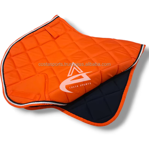 Produit pour chevaux à forte demande Tissu en coton Protection des chevaux Meilleur tapis de selle avec doublure en polycoton Tapis de selle de remplissage en mousse - Product Image 1