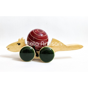 Juguete de Madera Artesanal para Niños Pequeños, Personalizado con Nombre, Madera Natural, Carro de Empuje, Regalo de Cumpleaños - Product Image 1