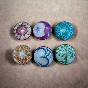 Decoración moderna de lujo para el hogar, árbol de la vida grabado a mano, piedra de esteatita de corazón plano, exhibición de piedra tallada para la temporada navideña, regalos de amor, manualidades - Product Image 4