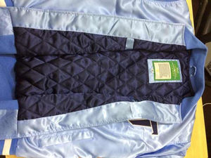 OEM Varsity Bomber chaqueta con logotipo personalizado posición frontal de alta calidad Unisex impermeable con capucha elegante de moda - Product Image 2